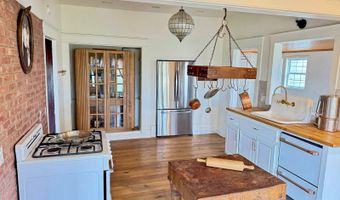 1680 2000, Bartlett, KS 67332