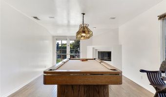 7029 Arizona Ave, Los Angeles, CA 90045