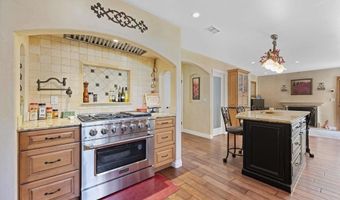 7929 Los Pinos Cir, Carlsbad, CA 92009