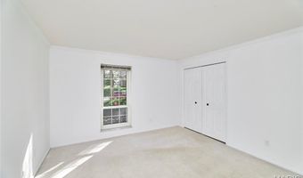 974 Claytonbrook Dr 1A, Ballwin, MO 63011