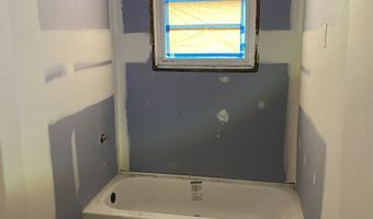 207 E Broadway St, Alexandria, IN 46001