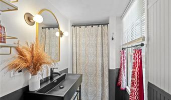 8061 Post Rd, North Kingstown, RI 02852