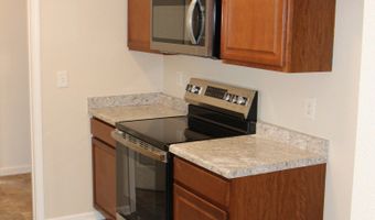 5409 Bluff View Dr, Indianapolis, IN 46217