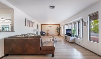 121 E Rancho Dr, Henderson, NV 89015