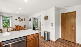 9421 NE 28th Ct, Ankeny, IA 50021