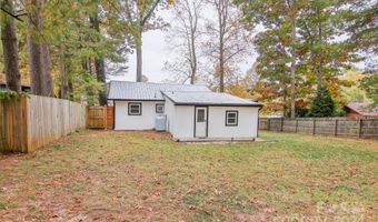 31 Blake Dr, Arden, NC 28704