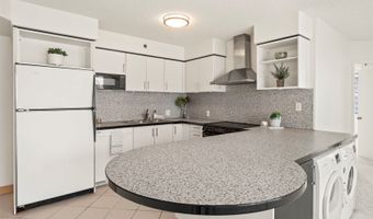 801 S King St 1202, Honolulu, HI 96813