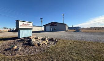316 1st St, Aurora, NE 68818