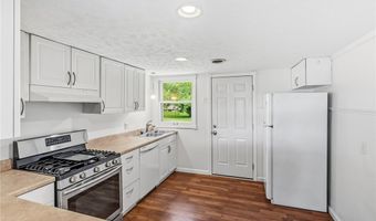 934 Meadowbrook Ave, Alliance, OH 44601