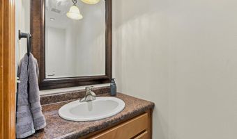 2301 LaForge Ln, Auburn, IN 46706
