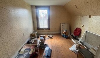 18 New St, Albany, VT 05820
