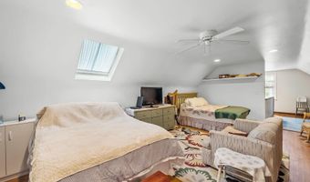 156 E Weisheimer Rd, Columbus, OH 43214