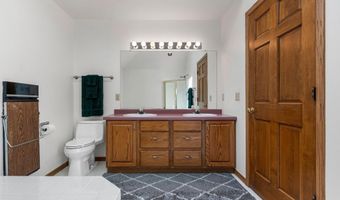 22 BALSAM Ct, Appleton, WI 54913