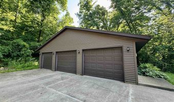 7409 Timberline Trl, Arena, WI 53503