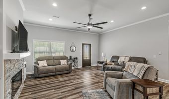 4963 Prevatt Rd, Ashford, AL 36312