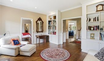 3 Cedar Rock Mdw, East Greenwich, RI 02818