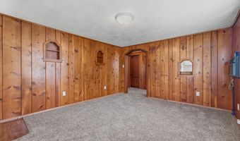 2618 E 8th St, Anderson, IN 46012