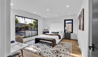 6010 Lasaine Ave, Encino, CA 91316