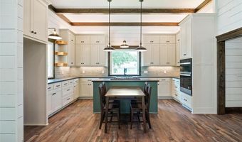 507 N Wickham St, Alvord, TX 76225