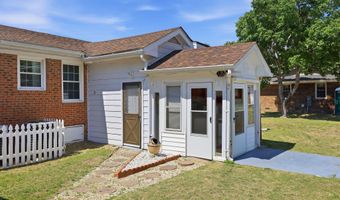 122 Forest Dr, Aberdeen, NC 28315