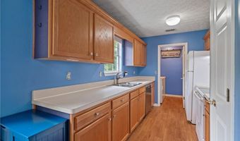 11 Madison Cir, Adairsville, GA 30103