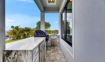 6526 SIMONE SHORES Cir, Apollo Beach, FL 33572