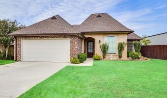 102 Bayou Parc Dr, Youngsville, LA 70592