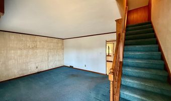 44 WESLEYAN Dr, Reading, PA 19607
