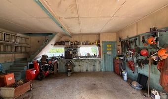 10 Palm St, Baileyville, ME 04694