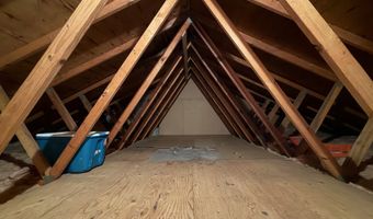 7 Homestead Ln 7, Brookfield, CT 06804