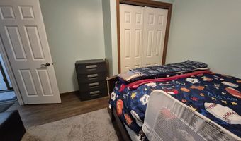 2414 Lynch Ave, Auburn, NE 68305