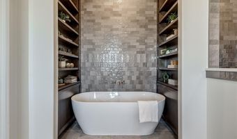 9401 Far Hills Ct, Arcadia, OK 73007