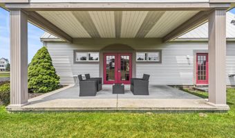 3316 Lakeland Dr, Arcadia, MI 49613