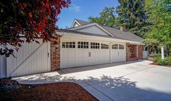 24 Ray Ct, Alamo, CA 94507