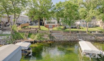 164 Park Pl, Arnolds Park, IA 51331