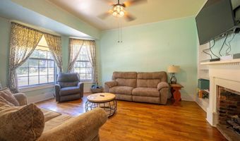 928 E Main St, Batesville, AR 72501