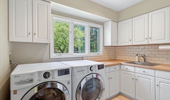 140 Second Hill Rd, Bridgewater, CT 06752