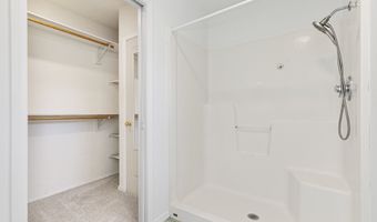 10418 CHAMPOEG Rd, Aurora, OR 97002