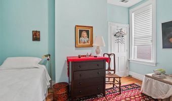 628 A St NE, Washington, DC 20002