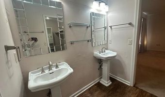 301 Camelia Trl, Brandon, MS 39047