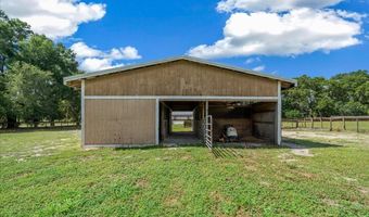 3551 NE 120TH St, Anthony, FL 32617