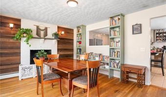 167 Gervais St, Coventry, RI 02816