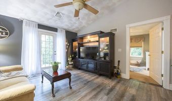 65 Bliss Ave #4, Attleboro, MA 02703