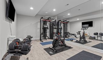 207 Monterey Ct, Adams Twp., PA 16046