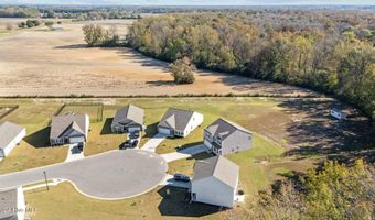 4463 Marthas Village Ln, Ayden, NC 28513