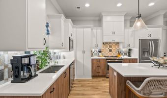 1121 Essex Dr, Benton, AR 72019