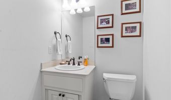7225 E Worth Ave, Benton, AR 72019