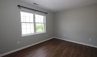 22 Main St 5-32, Danbury, CT 06810