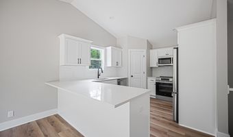 3707 Country Ct, Allegan, MI 49010
