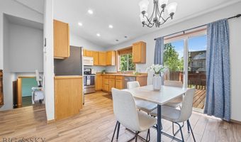 704 Mayfair Dr, Belgrade, MT 59714